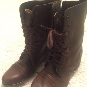Steve Madden Combat boots sz 7.5 worn once!